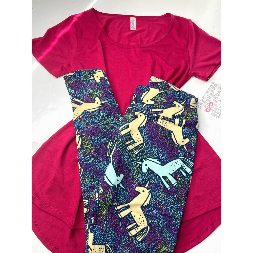 Lularoe hot pink tee small and unicorn leggings one size OS new